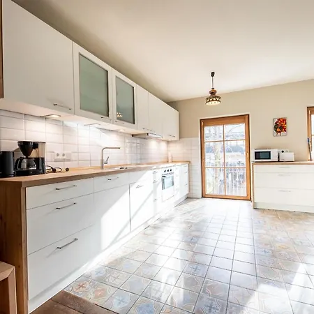 Haus Ludwig Steinwild * Garmisch-Partenkirchen